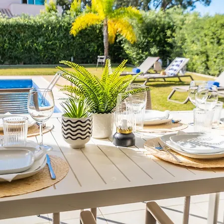 Villa Novochoro - Large Garden- Heatable Pool By Dreamvillasalbufeira