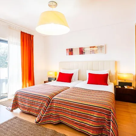 Novochoro - Large Garden- Heatable Pool By Dreamvillasalbufeira * Albufeira