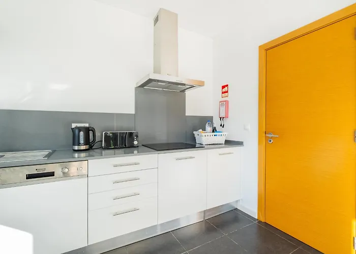 Novochoro - Large Garden- Heatable Pool By Dreamvillasalbufeira Villa *