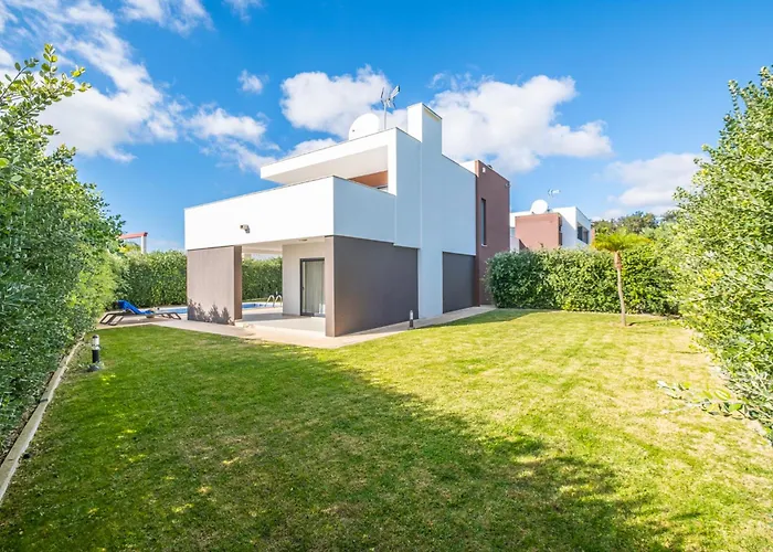 Novochoro - Large Garden- Heatable Pool By Dreamvillasalbufeira Villa Albufeira