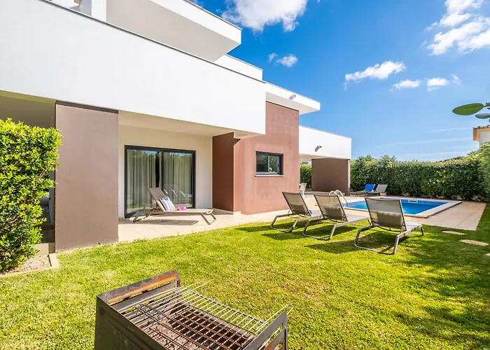 Novochoro - Large Garden- Heatable Pool By Dreamvillasalbufeira Villa