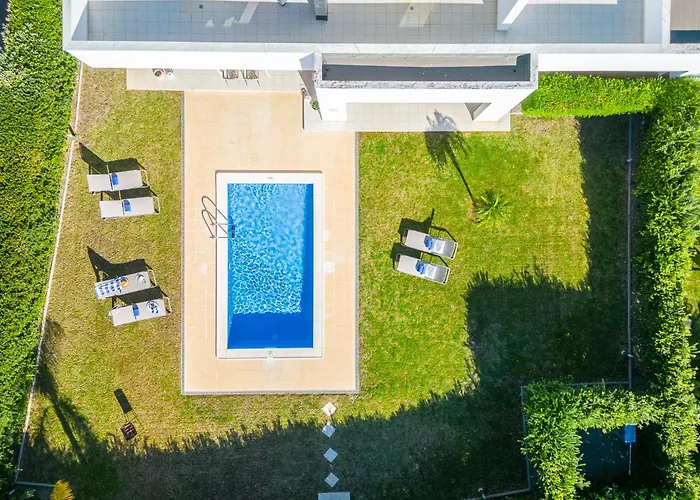 Novochoro - Large Garden- Heatable Pool By Dreamvillasalbufeira Albufeira