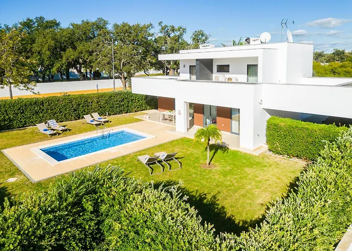 Novochoro - Large Garden- Heatable Pool By Dreamvillasalbufeira * Albufeira